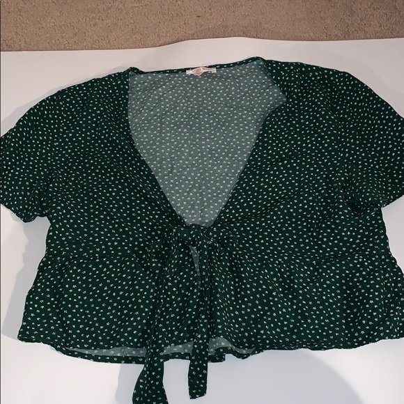 PacSun Tops - tie front top